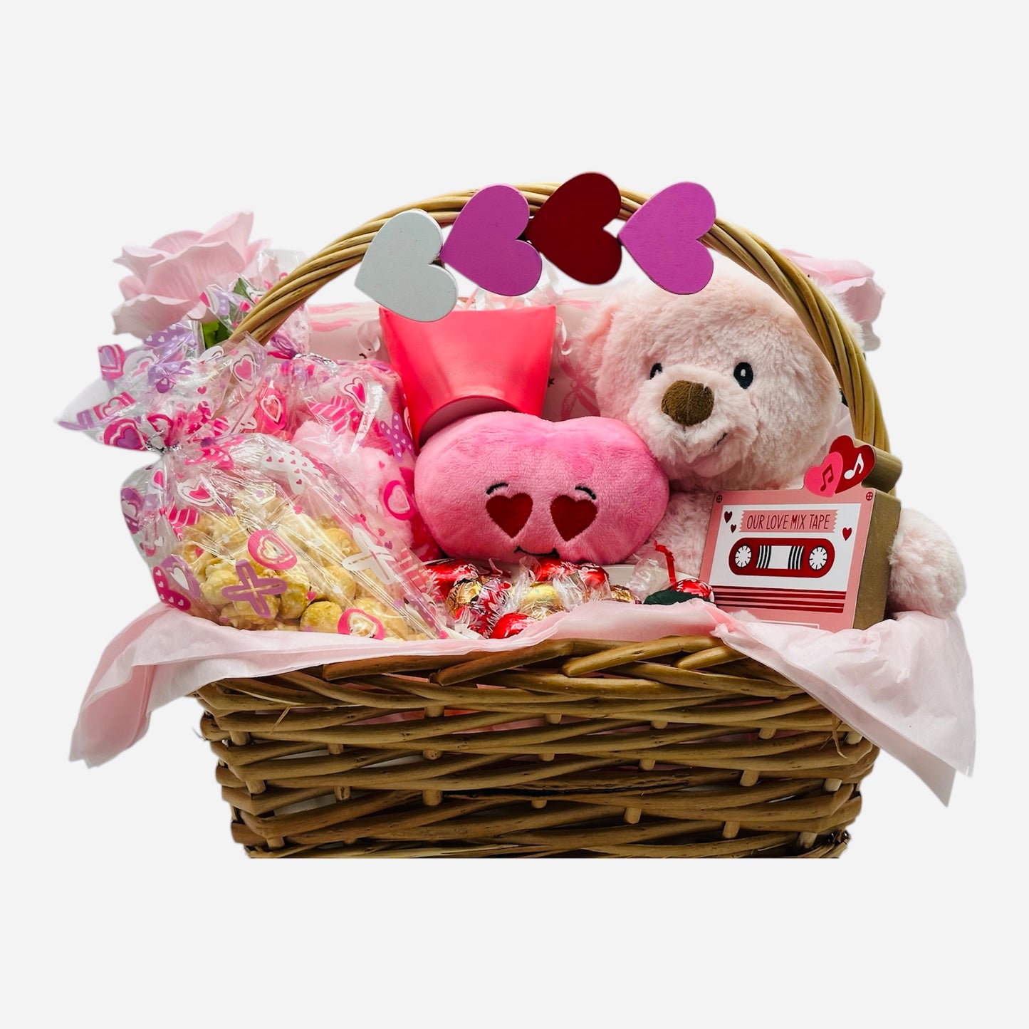 Valentine love basket-Teddy & Sweet Treats