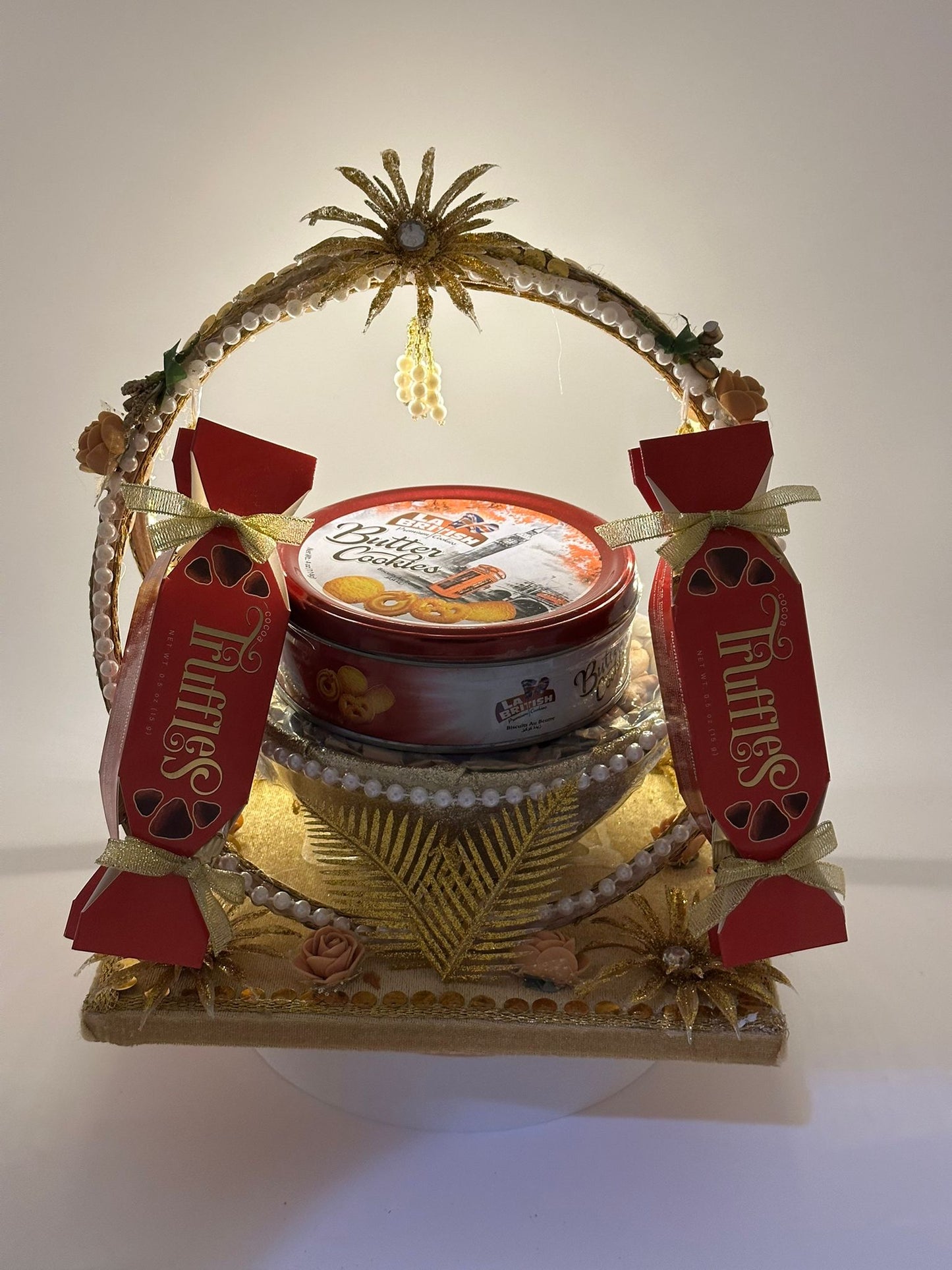 Golden Radiance Festive Basket